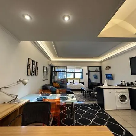 Luxury Archit 14 Street * Patras