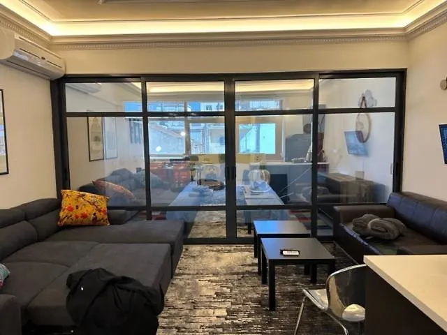 Luxury Archit 14 Street *