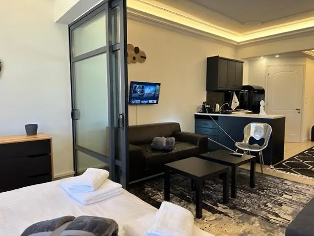 Luxury Archit 14 Street *