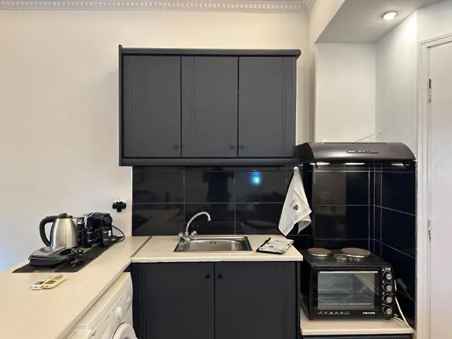 Luxury Archit 14 Street Διαμέρισμα *