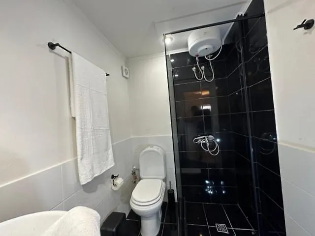 Luxury Archit 14 Street *